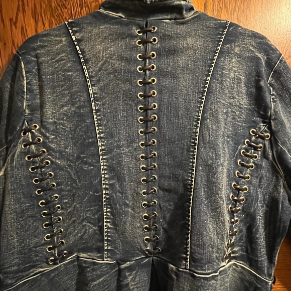 Pyramid Collection Denim Jacket - Picture 7 of 15